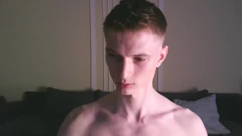 Max online show from October 1, 6:36 pm