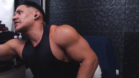 Viktor Herrera online show from September 29, 4:34 pm