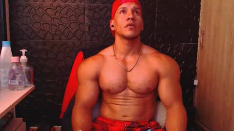 Viktor Herrera online show from February 4, 12:11 pm