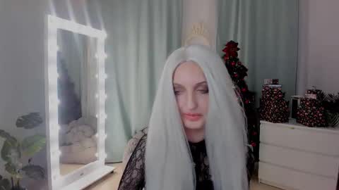 Viktoria online show from December 18, 10:32 am