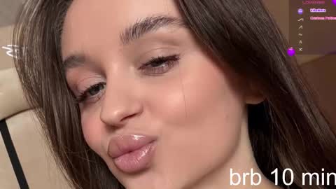 Snapshot of villuuvargas chatting on March 13, 2:40 am Eva online show from March 13, 2:40 am