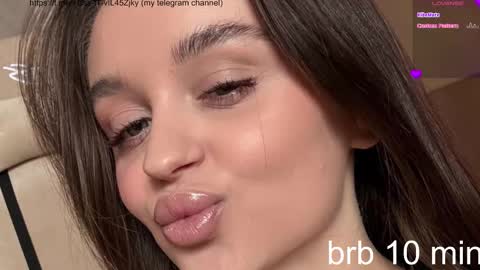 Snapshot of villuuvargas chatting on March 16, 2:28 am Eva online show from March 16, 2:28 am