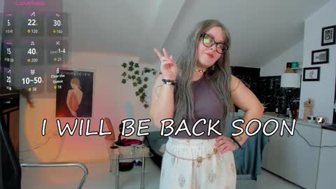 Snapshot of villyvici chatting on March 19, 12:42 pm Villy online show from March 19, 12:42 pm