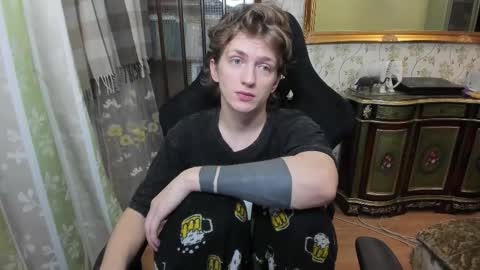 Dimoooooon online show from January 12, 7:41 pm