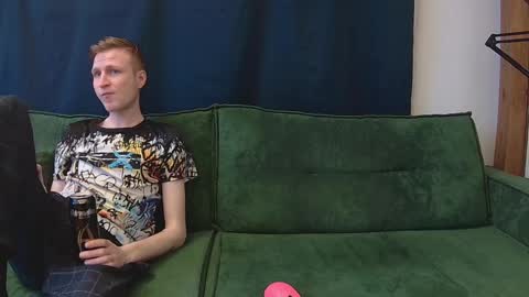 Dimoooooon online show from April 3, 2:59 pm