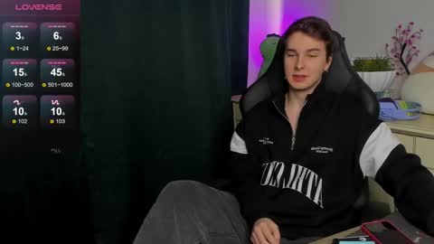 Vincent Strong online show from September 29, 12:54 pm