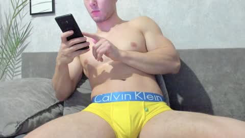 Vincent.  uncut 18cm online show from January 20, 3:18 pm