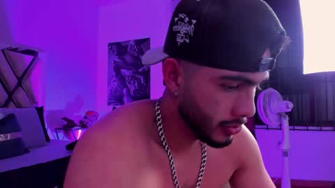 Vincent online show from December 21, 3:57 am