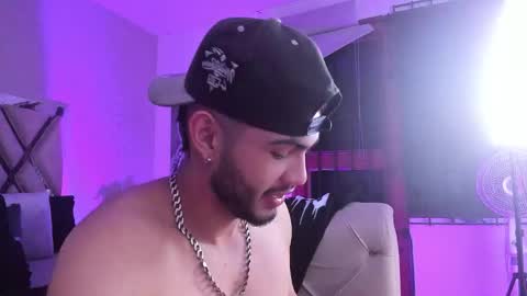 Vincent online show from January 9, 3:53 am