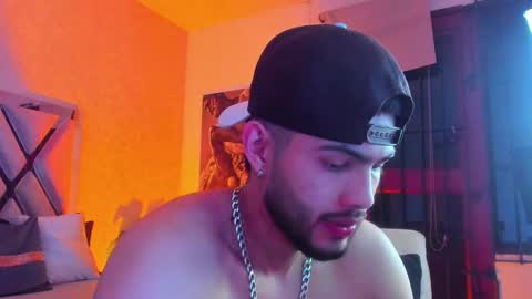 Vincent online show from February 6, 3:11 am