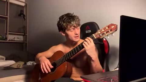 vincentprice69 online show from November 15, 10:04 pm