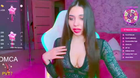 Vinkiepinkie online show from May 12, 6:16 pm