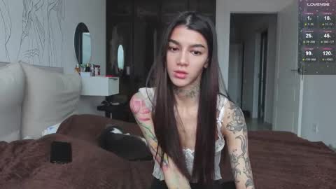 vinkitinkii online show from October 30, 7:54 am