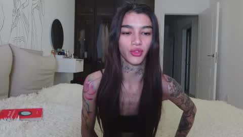 vinkitinkii online show from November 14, 3:11 pm