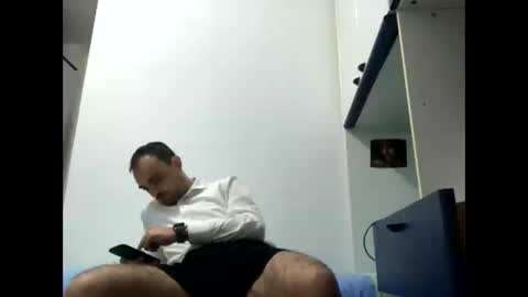 Snapshot of vinmin90 chatting on September 19, 11:38 pm Zenith online show from September 19, 11:38 pm