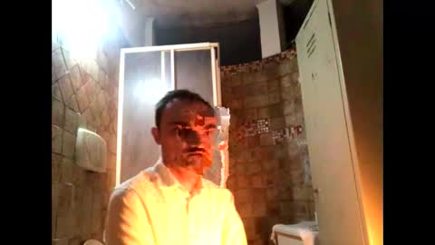 Snapshot of vinmin90 chatting on September 21, 10:11 pm Zenith online show from September 21, 10:11 pm