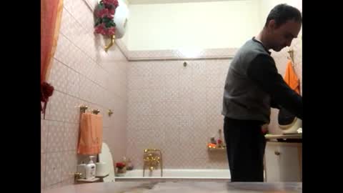 Zenith online show from October 28, 10:01 pm