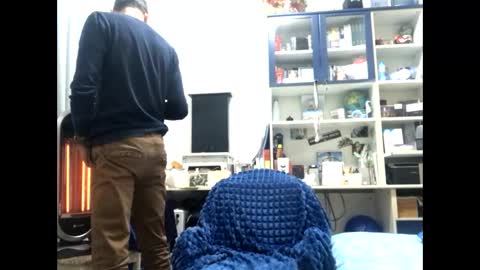 Snapshot of vinmin90 chatting on March 11, 12:38 am Zenith online show from March 11, 12:38 am