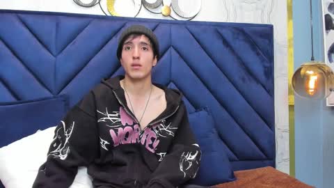 vinniematte online show from March 6, 2:19 am