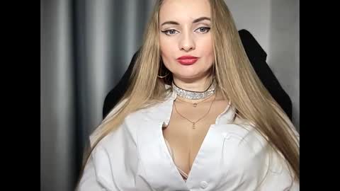 Funny  girl online show from December 12, 10:09 pm