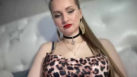 Funny  girl online show from March 7, 6:00 pm