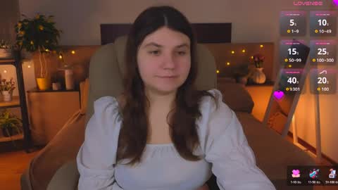 Viola online show from April 3, 8:18 pm