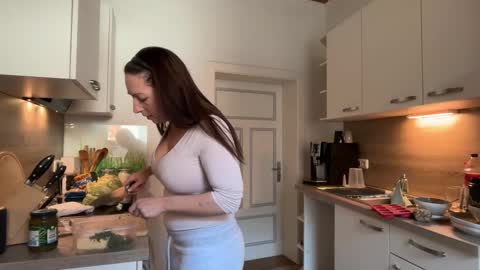 Vio online show from March 19, 10:41 am