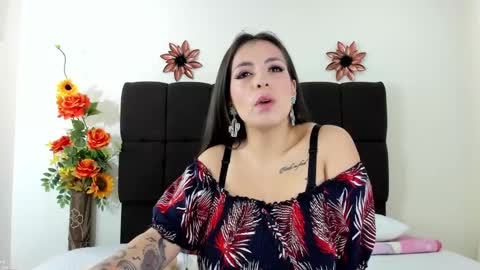   online show from March 3, 1:09 pm