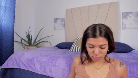 Violet online show from February 7, 12:39 pm