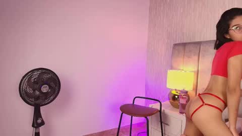 Snapshot of violet_606 chatting on September 20, 8:21 pm Violeta online show from September 20, 8:21 pm