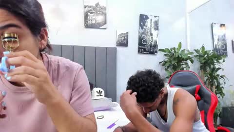 Snapshot of violet_and_myers chatting on September 26, 11:14 am Violet and Myers online show from September 26, 11:14 am