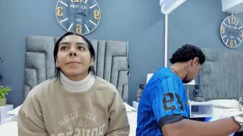 Snapshot of violet_and_myers chatting on October 4, 11:19 am Violet and Myers online show from October 4, 11:19 am