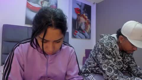 Snapshot of violet_and_myers chatting on October 9, 11:30 am Violet and Myers online show from October 9, 11:30 am