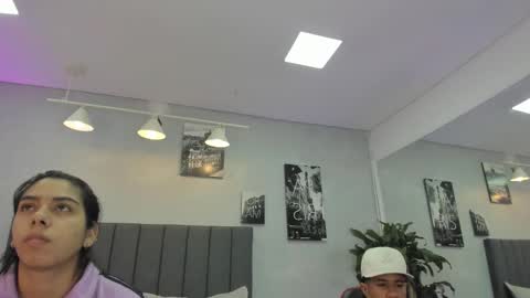 Violet and Myers online show from November 5, 11:21 am