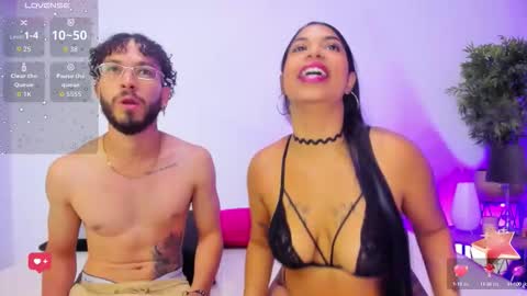 Violet and Paul online show from September 20, 2:23 am