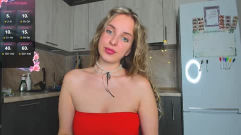 Violet online show from December 24, 7:11 pm