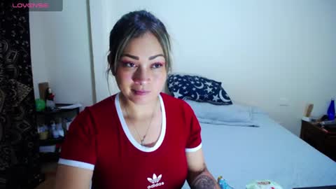 violet_bosh1 online show from June 12, 7:46 pm