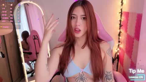 violet online show from October 4, 5:00 pm