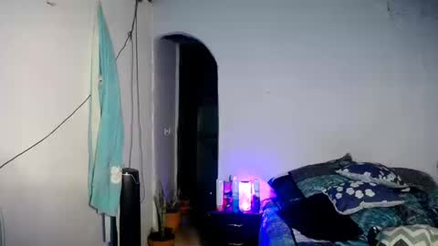 Snapshot of violet_hyuga chatting on September 20, 4:35 am violet_hyuga online show from September 20, 4:35 am