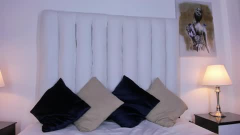 Mary online show from November 5, 7:47 pm