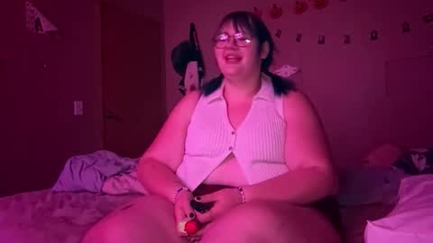 violet_valentine02 online show from October 13, 2:44 am