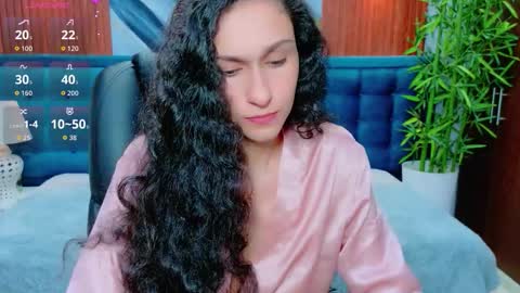 Violeta  online show from March 13, 12:12 pm