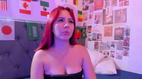 Snapshot of violeta_blaze1 chatting on June 25, 10:42 am Violeta online show from June 25, 10:42 am