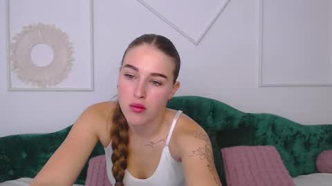 Snapshot of violeta_blush chatting on September 9, 5:40 am Violetta online show from September 9, 5:40 am
