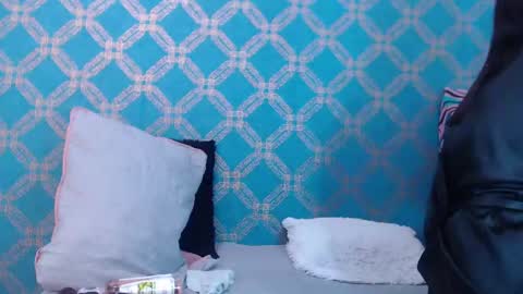 Violeta  online show from February 14, 10:04 pm