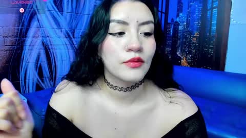    online show from January 13, 9:52 pm