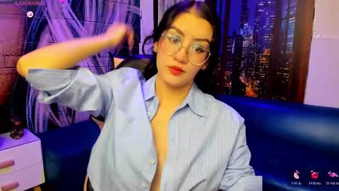     online show from February 11, 9:14 pm