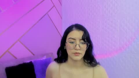     online show from February 21, 9:05 pm