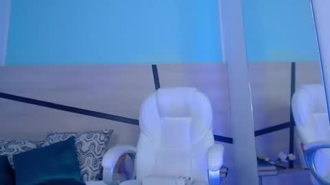 Violeta leon online show from January 8, 6:09 am