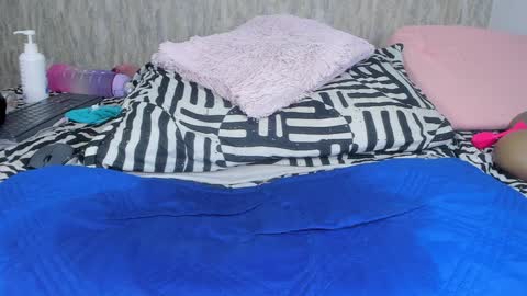 violeta london online show from January 30, 6:13 am